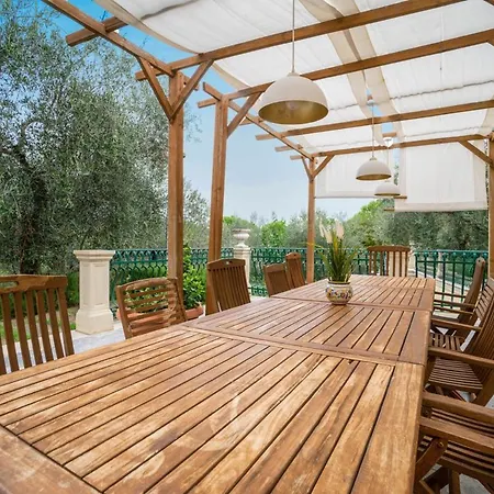 Villa Del Piero