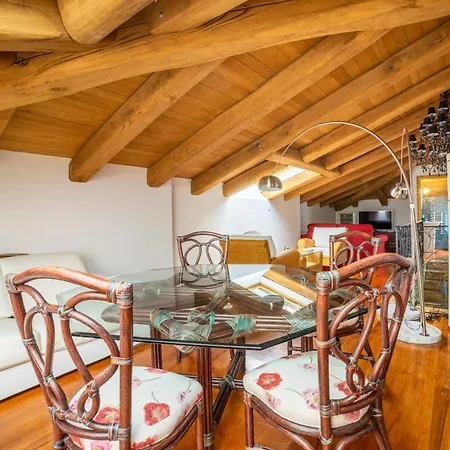 Del Piero Villa